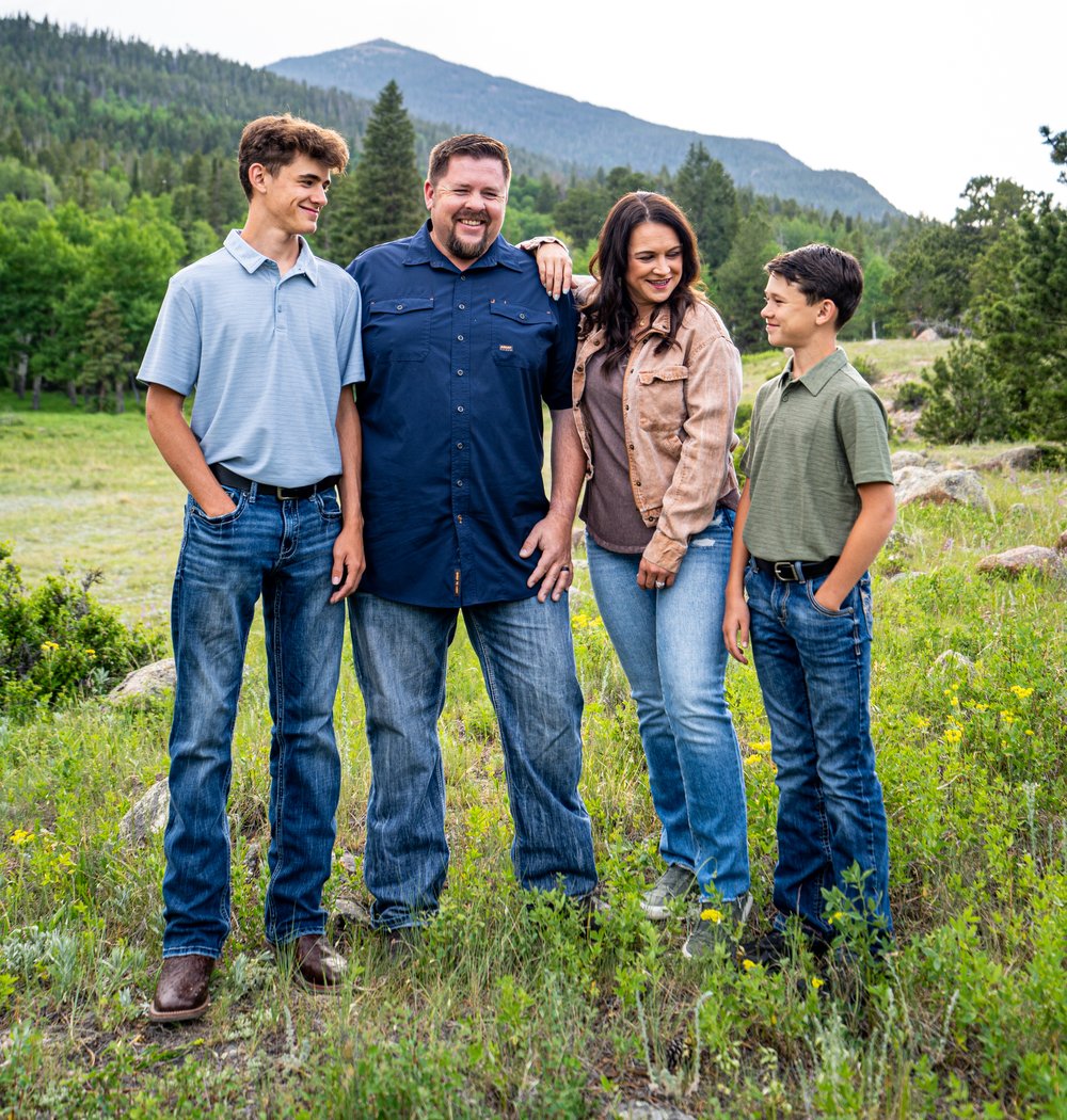 The Cramer family - Beau, DelRae, Dalen, and Jett